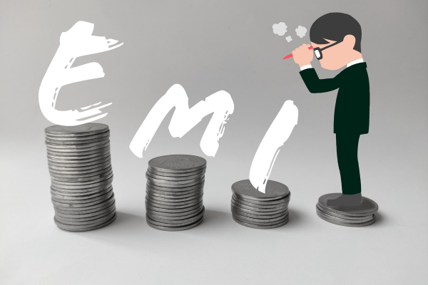 Solar EMI vs Full Payment: Which is Better?